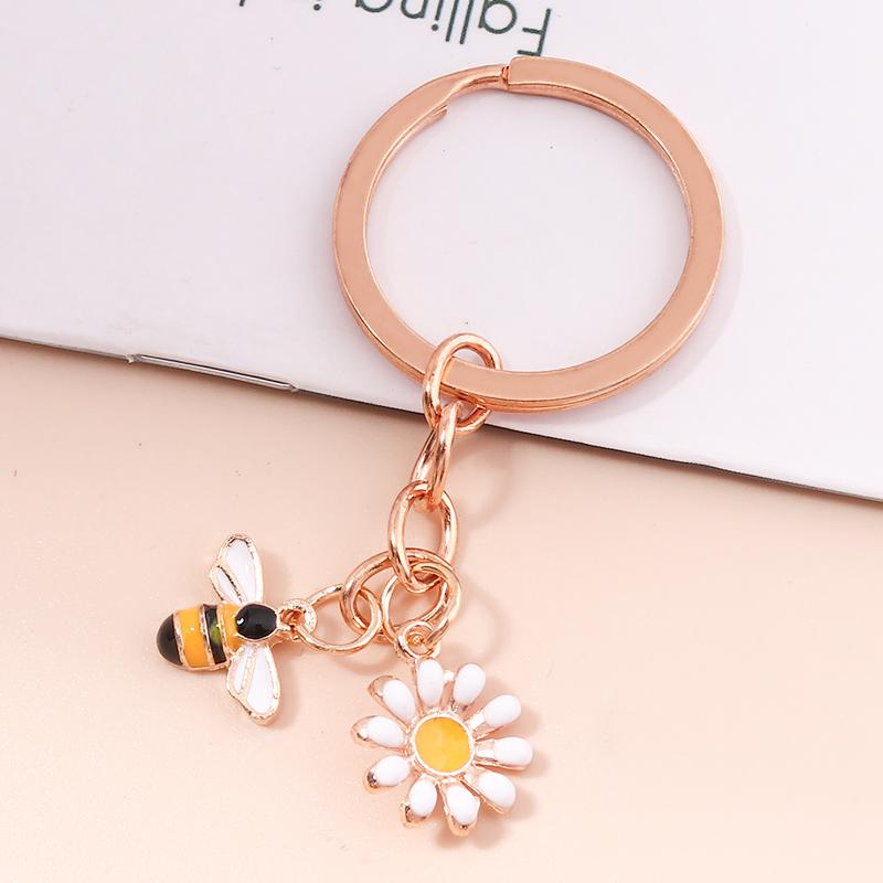 Süßer Schlüsselanhänger Emaille Biene Herz Blume Schlüsselring Garten Schlüsselanhänger Souvenir Geschenke für Frauen Männer Handtaschenzubehör Schmuck Geschenk