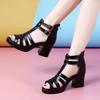 Prawdziwa Skóra PU Damskie Sandały Czarne Seksowne Wysoki Obcas Gladiatorki Wycięcia Peep Toe Klamra Lato Damskie Buty Codzienne