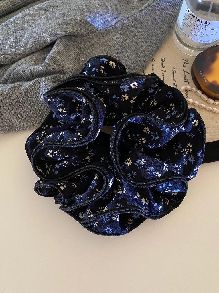 Extra Large Ruffled Retro Mori Style Scrunchie with Korean High-End Fabric Hair Tie