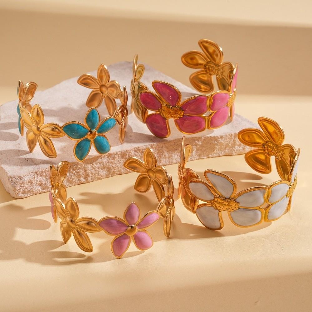 Emaille Bloem Armband Goudkleurig Vintage Manchet Elegante Open Manchetten Meisje