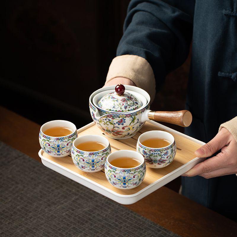 Chinese Kung Fu Ceramic Tea Set Portable 360 Rotation Teapot Travel Tea Set Creative Household Teacup Teaware Sets Gift Box