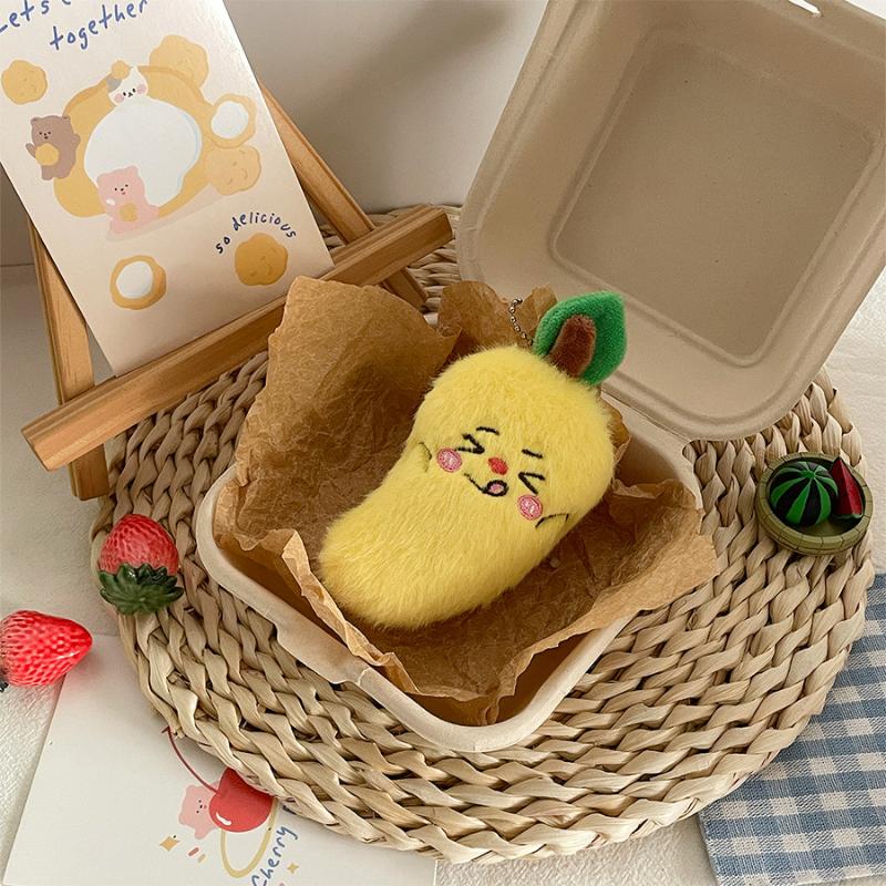 Entzückende Frucht-Schlüsselanhänger Plüschtiere Puppen Hochzeitskonfetti Mädchen-Taschenanhänger Schultaschen Weiche Kuscheltiere Für Alle Altersgruppen