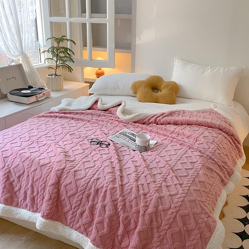 Plush Fleece Double-Layer Multifunctional Blanket Diamond Striped Spring Autumn Warm Sofa Throws Blankets Soft Comforter for Bed