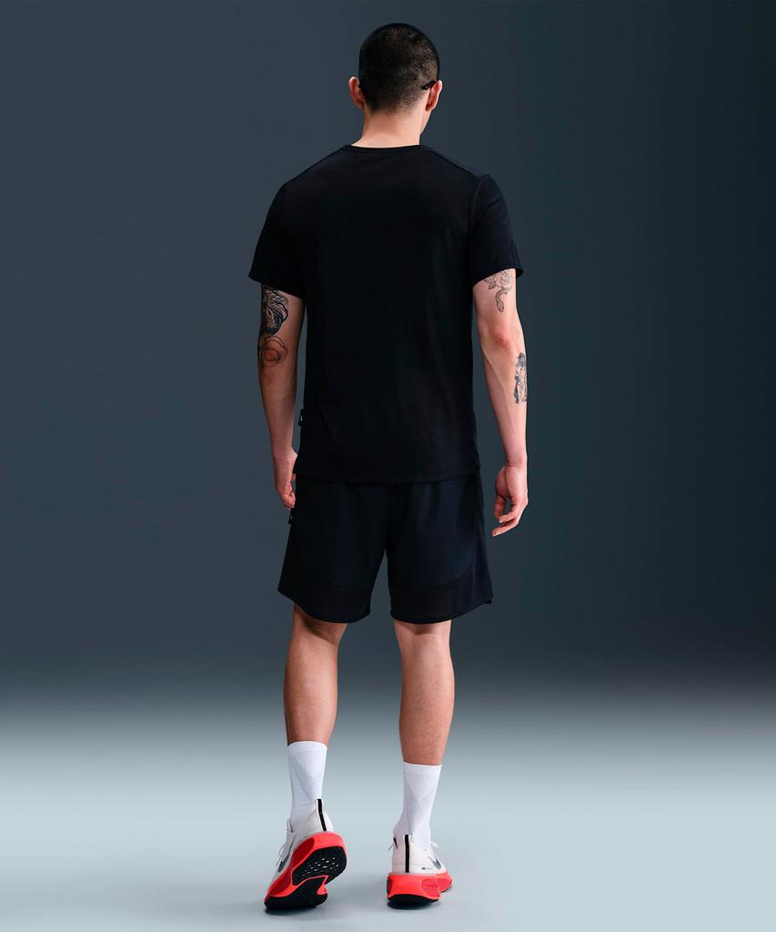 Nike Miler Breed Dry-Fit Short Sleeve Running Top M - Black / Hj4182-010