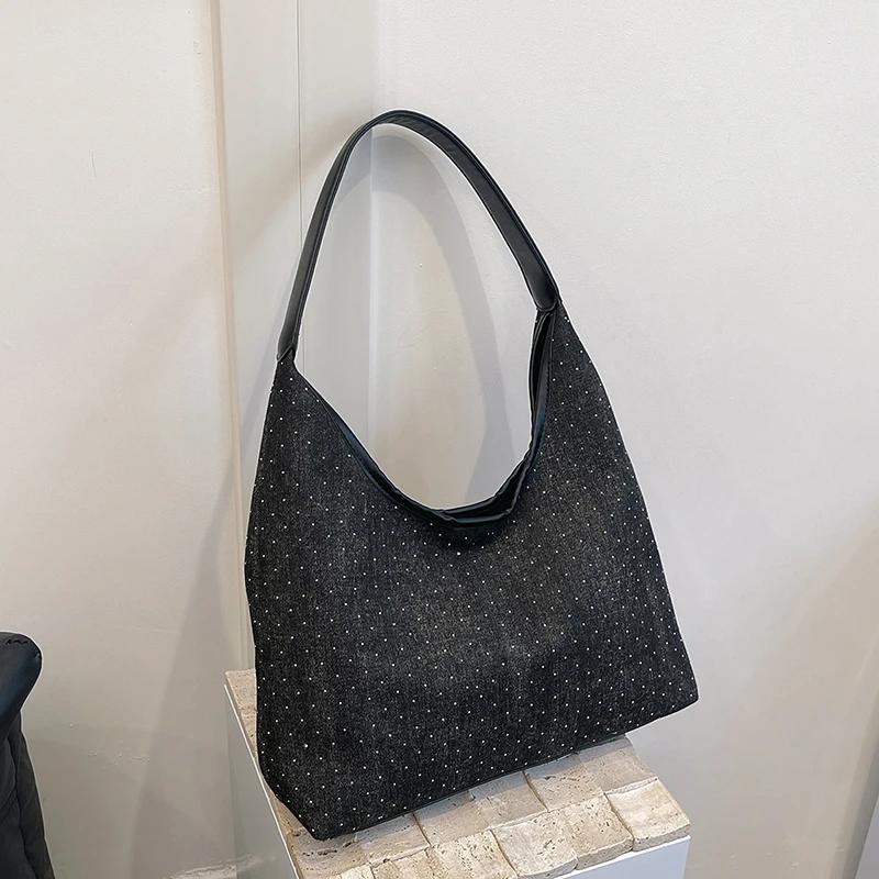 Elegant Large Capacity Tote Bag for Women  Versatile Shoulder Bag for Travel  Denim Bag Underarm  Fashionable Shoulder Bag