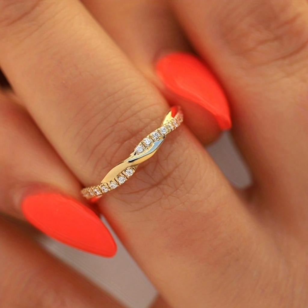 1pc Women's Ring, Inlaid with Synthetic Zircon Ring, Fashionable Ring, Suitable for Daily Wear, Layered Ring