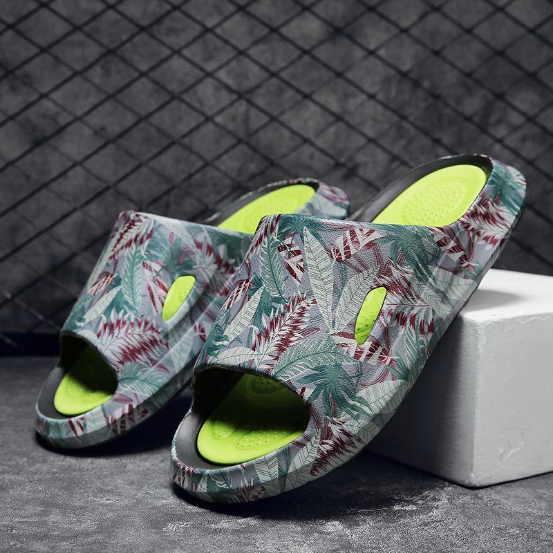 Fashion Men's Indoor Slippers Non-Slip Breathable Sandal Male for Shoes Summer Casual Soft Slipper Light Men Trend Beach Sandals New