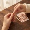 1 Blatt Herbstblatt Karomuster Linie Klebe-Slider Niedliche Kürbis-Nagelsticker Abziehbilder Herbst Erntedankfest Nageldesign Zubehör