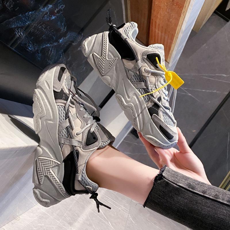 

Новая пара кроссовок 42 чёрный