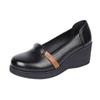 Autumn Retro Soft-soled Thick-heeled Femininity Shoes Are Not Tired, and Small Leather Shoes Are Pushed On One Foot.