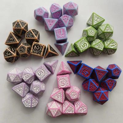 7 stuks/set Nieuwe holle acryl nummer dobbelstenen voor DND Cthulhu COC TRPG bordspel Running Team Polyhedrale dobbelstenen DND dobbelstenenset
