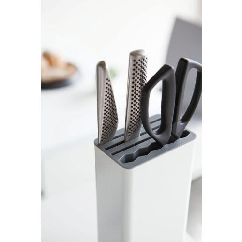 Stojan na kuchyňský nůž a nůžky Yamazaki Jitsugyo bílý Přibl. Š11 x H7 x V22,3 cm Stojan na talířový nůž Držák na nože 3511