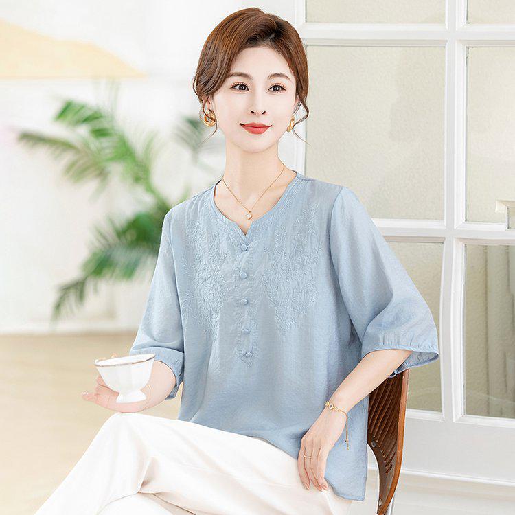 Stylish Slimming Summer Tops for Women: Versatile Short-Sleeved T-Shirts for Middle-Aged and Elderly Moms