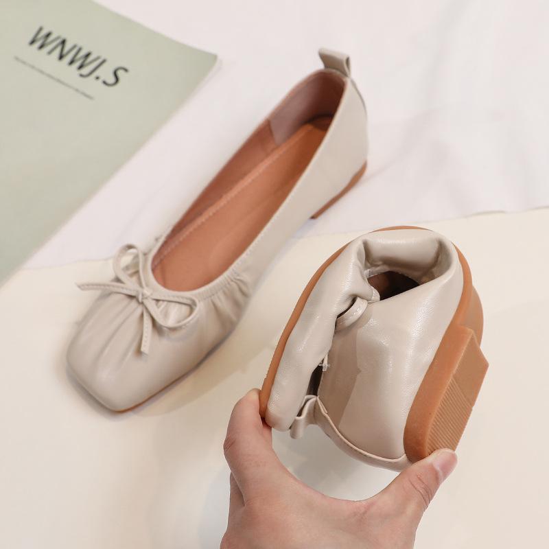 Leather Doudou single shoes women's new autumn grandma flat-soled soft leather pregnant women work floating shoes soft-soled small leather shoes