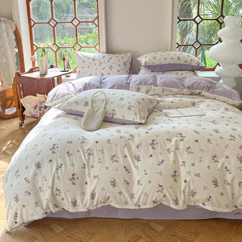Retro Pastoral Bed Sheet Four-piece Set, Four-season Washed Cotton Small Floral Quilt Cover