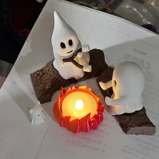 Ghost Campfire Gathering Ornament Ghost Table Centerpieces Halloween Decoration Desktop Statue Gift for Halloween Lovers