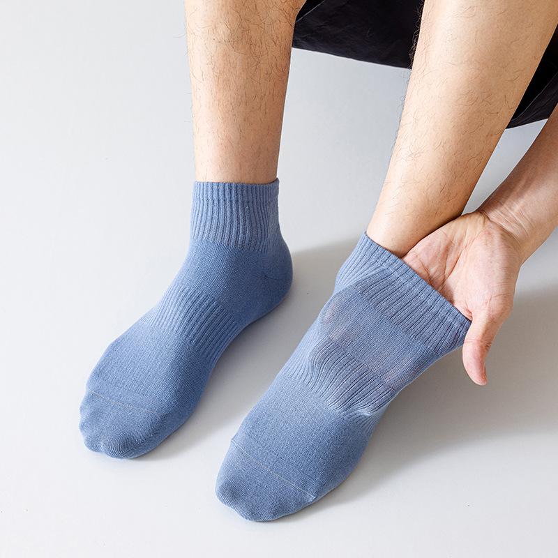 Men's Summer Thin Solid Color Breathable, Sweat-absorbing, Deodorizing Mesh Business Short Socks