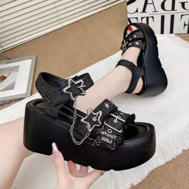 Damen Schnallen Plateau Sandalen Kettendekor Gothic Sommer Schuhe Damen Dicke Sohle Keilabsatz Sandalen Sandalias De Mujer