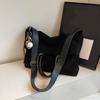 Suede Solid Color Tote Bag Large Capacity Buckle Versatile Fashion Crossbody Bag Soft Fashion Simple Women Handbag MIT
