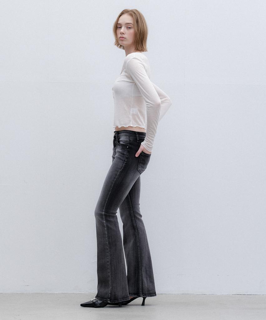 Aendeuel Deep V Long Sleeve - Ivory