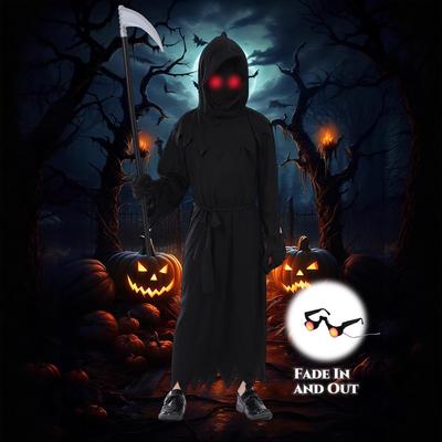 Kinder-Halloweenkostümenseensemann mit roten leuchtenden Augen
