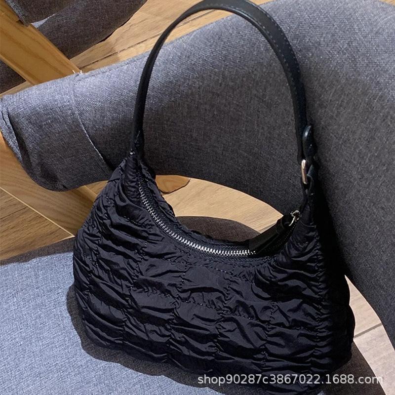 

Cream Puff Cloud Folds Dumpling Bag Girl Cute Student Style One Shoulder Underarm Bag Casual Versatile