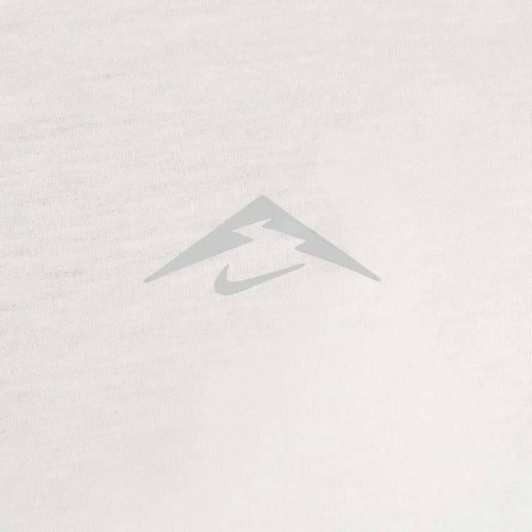 Nike T Shirts Women's White Crew Neck HJ2243-030