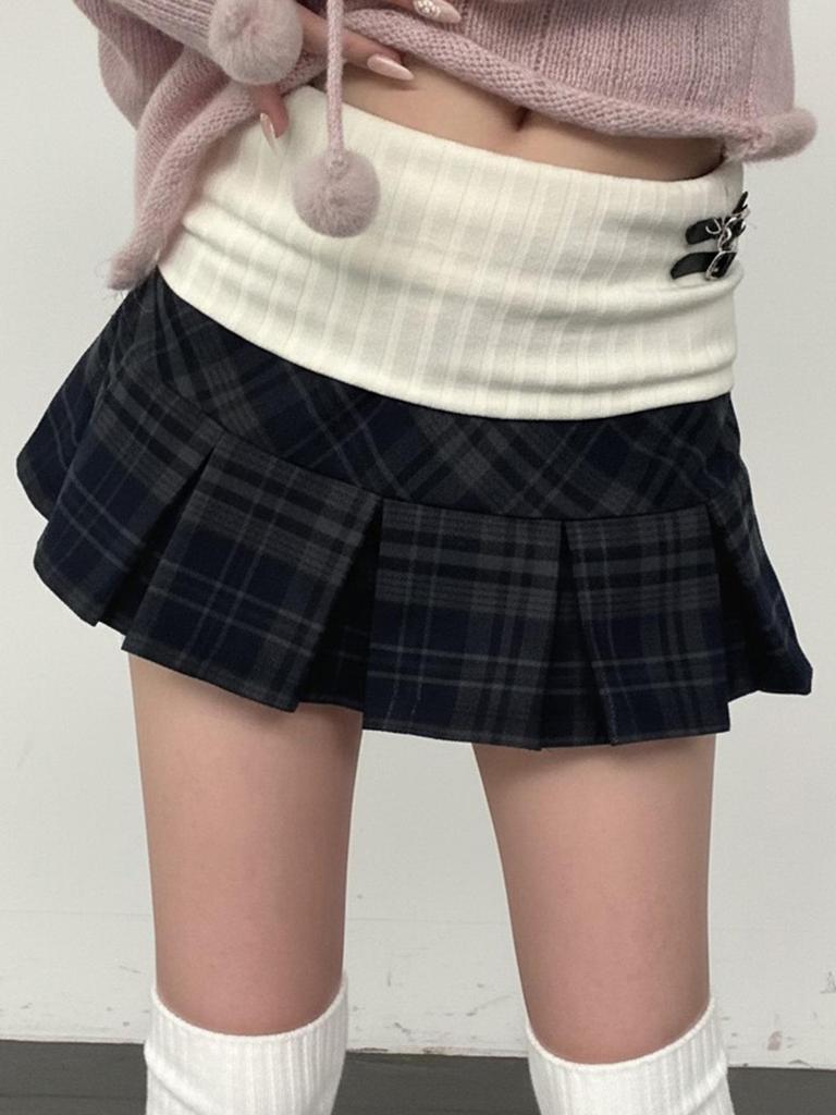 Women's Retro College-Style A-Line Plaid Pleated Skirt - High-Waisted, Anti-Exposure, Short Length for Spring/Summer 2025
