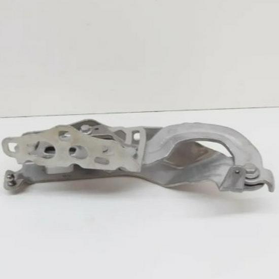 2058800828/2058800928 - Mercedes-Benz C-Class W205 Hood Hinge