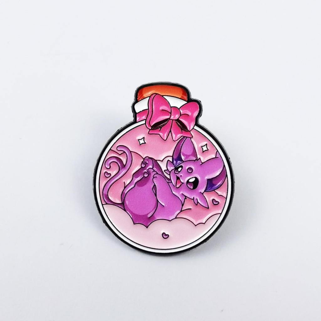 Magical Baby Elf Bottle-Shaped Cartoon Brooch - Creative Anime Metal Badge