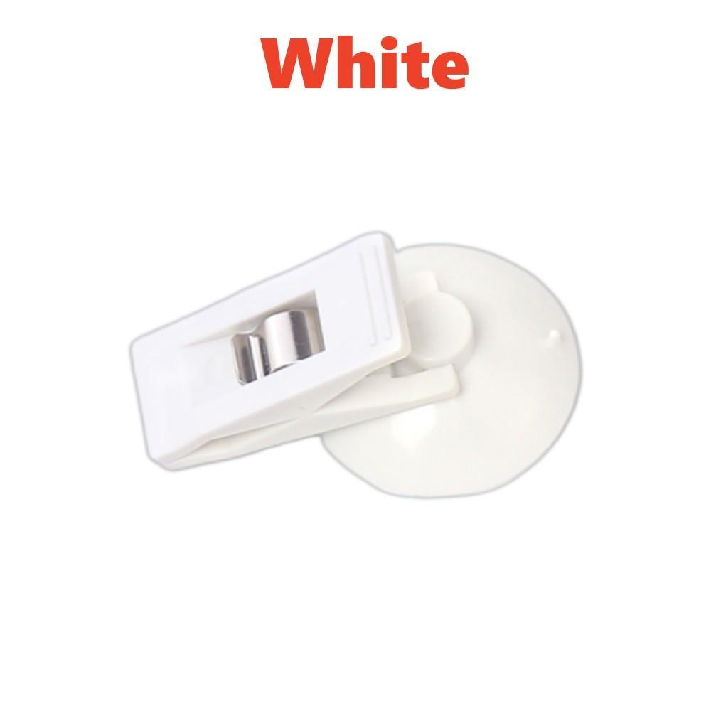 Suction Cup Bracket Car Window Mount Suction Sucker Clips Hook Black Suction Cap Clip Fixer Plastic Sucker Removable Holder for Sunshade Curtain