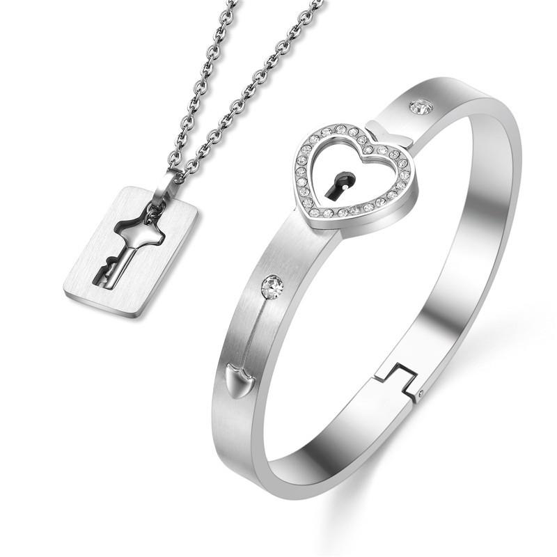 Couple Jewelry Stainless Steel Bracelet Love Heart Lock Bracelets Bangles Key Pendant Necklace for Lover Jewelry Gift