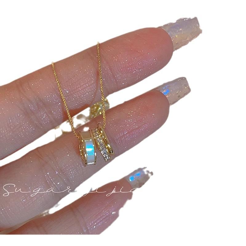 SUGAR Super Fairy Mother-of-Pearl Light Luxury Women's Clavicle Necklace