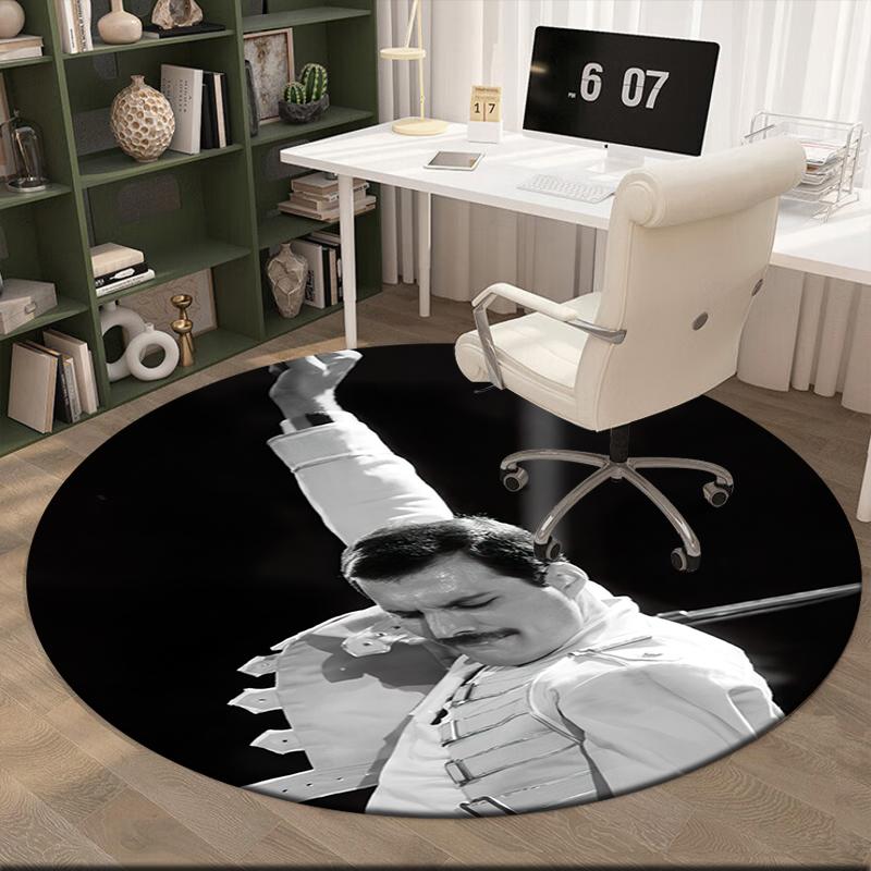 1pc Freddie Mercury Retro Poster Round Carpet Painted Printed Circular Carpet, Home Door Mat, Outdoor Travel Protection Carpet
