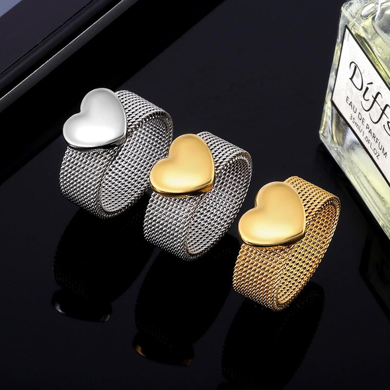 Anello in Acciaio Inossidabile Colore Oro Forma di Cuore Anelli a Rete Per Uomo Donna Amante Elegante Vintage Gioielli Regalo