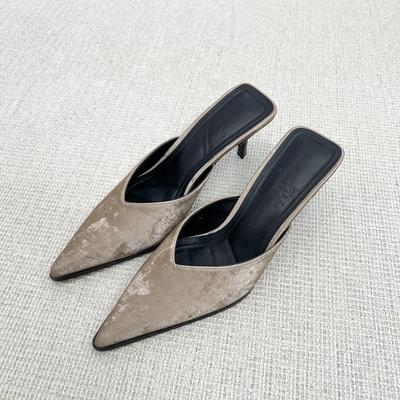 Baotou Halbschuhe Damen spitze Zehen Stiletto hohe Absätze 2025 neue Sandalen leichter Mund Hausschuhe europäisches und amerikanisches Temperament Mules