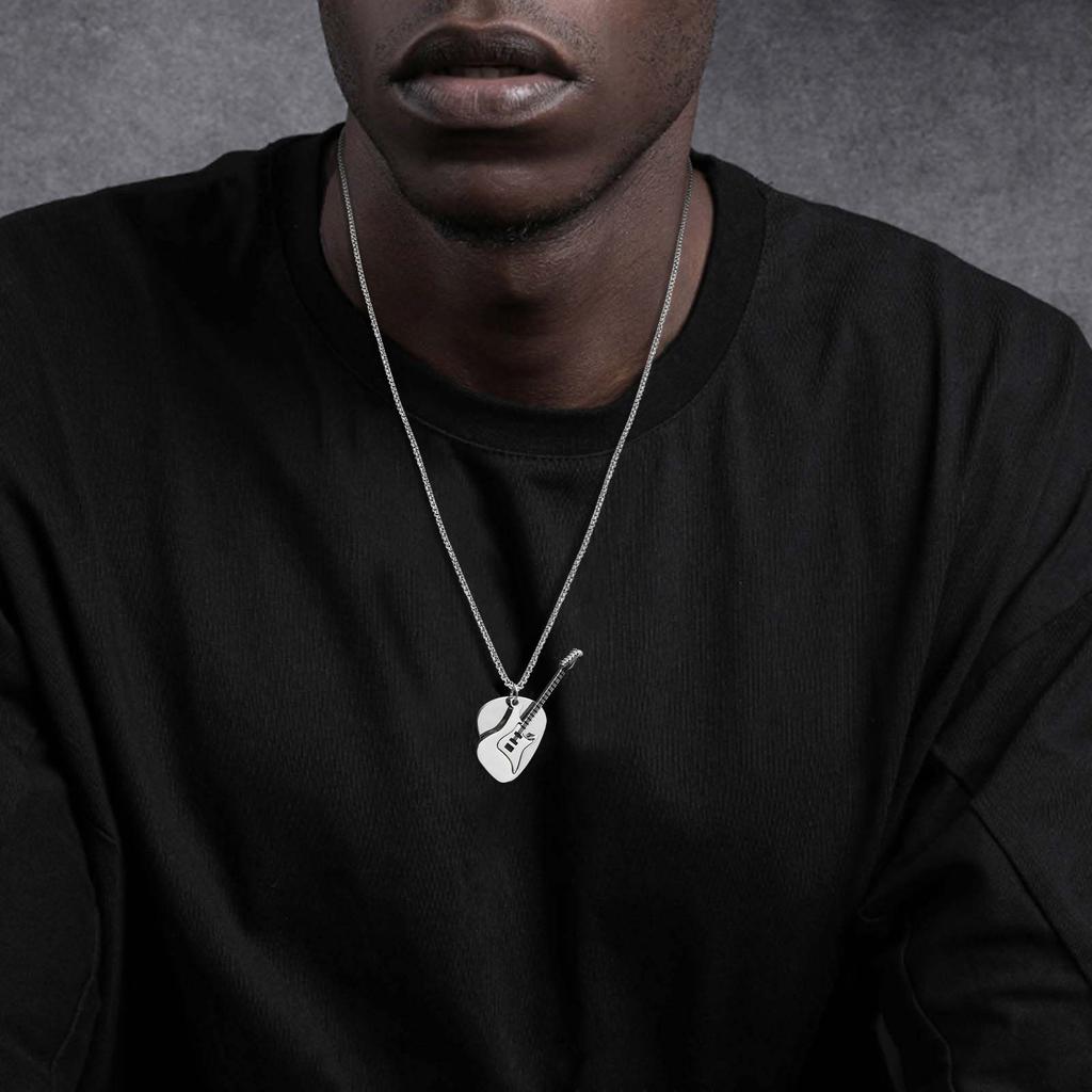 Fashion Punk Guitar Pick Pendant Necklace for Men Stainless Steel Guitar Charm Necklace Rock Hip-hop Jewelry Gift