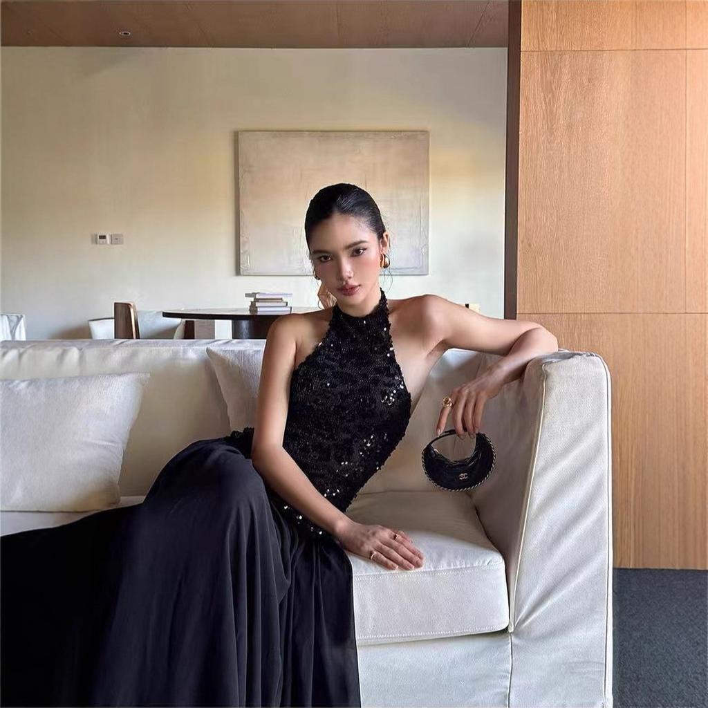 Temperament: Pure Desire, Sexy Black Sequin Dress, Design, Halter Neck, Sleeveless Backless Dress, Beautiful Banquet Dress