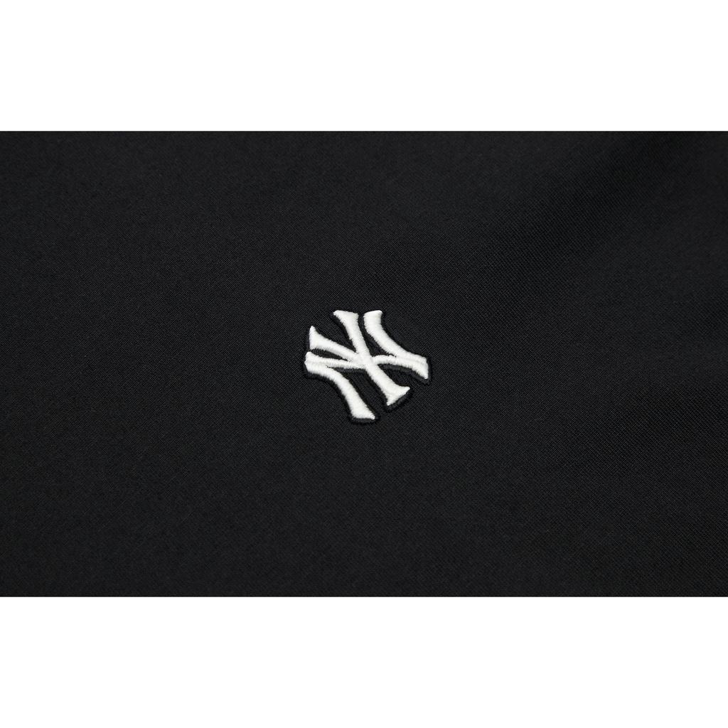 New MLB New York Yankees Basic Collection SS25 Short Sleeved Dress Women's Black 3FOPB0153-50BKS