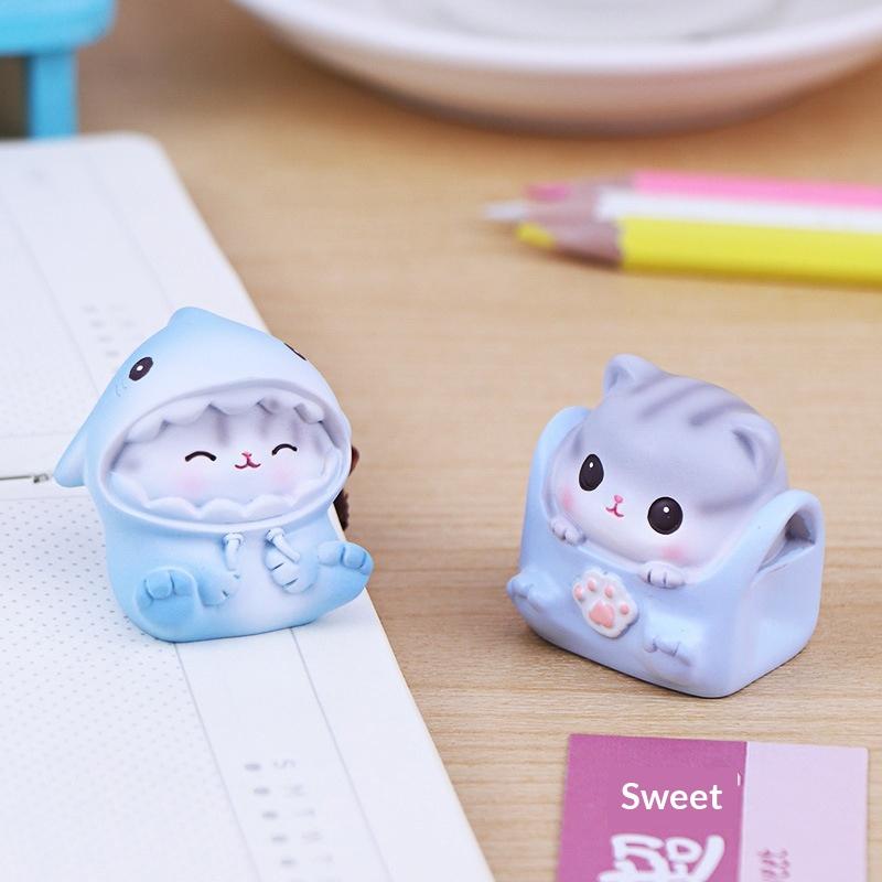 Cute Resin Cat Mini Ornaments Office Desktop Kitten Car Doll Emotional Stability Healing Birthday Gift Home Decorations