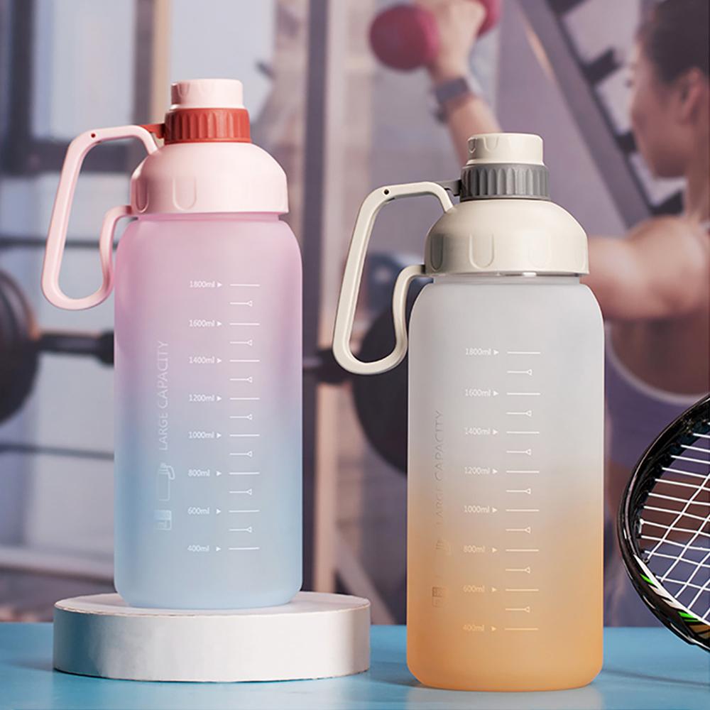 1800ml Gradient Plastic Cup Spacious Athletic Water Bottle For Outdoor Use Travel Gym Fitness Jugs Lightweight to Carry Water Cup WIth Straw