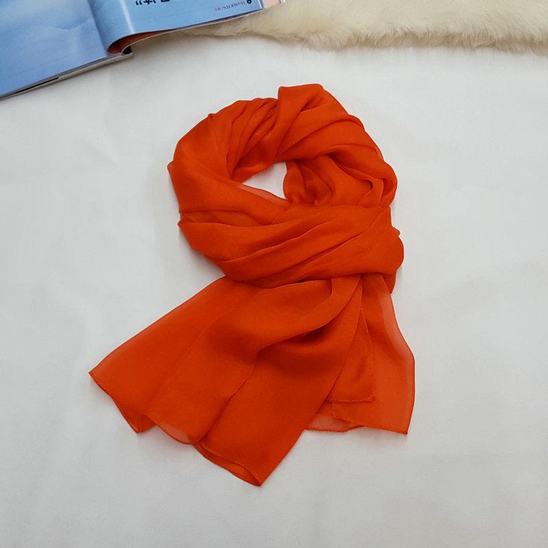 Elegancki Szalik z Jedwabiu Morwowego: Wszechstronny, Lekki, Rozmiar Plus, Akcesorium Czterosezonowe dla Kobiet