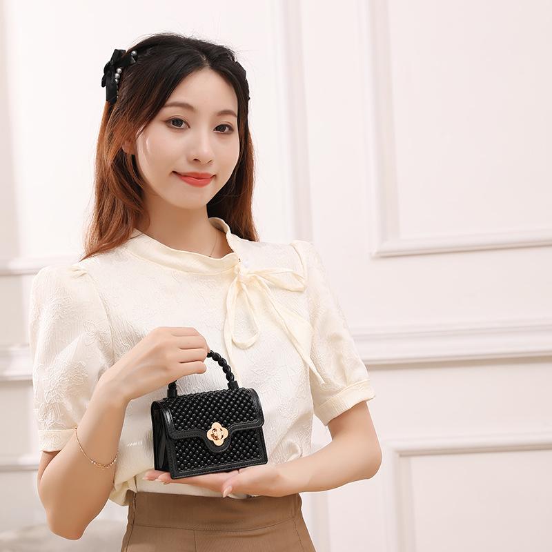 Children's Small Square Bag 2024 New Jelly Bag Pvc Hollow Mini Chain Messenger Bag Handbag