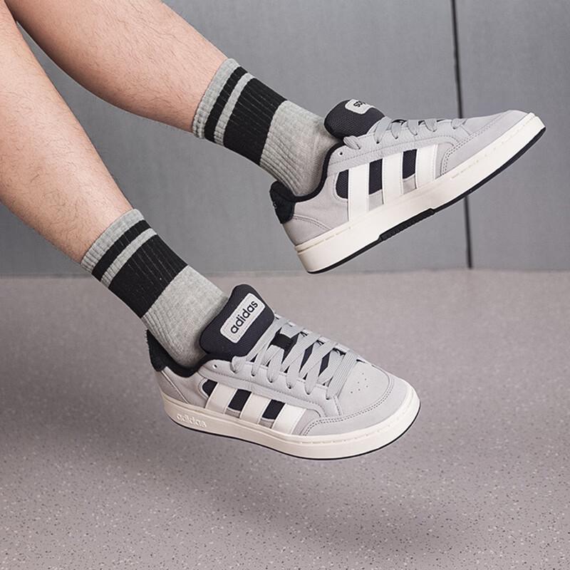 

Adidas SK8 Unisex Lifestyle Low-Top Skate Shoes HQ7360 41