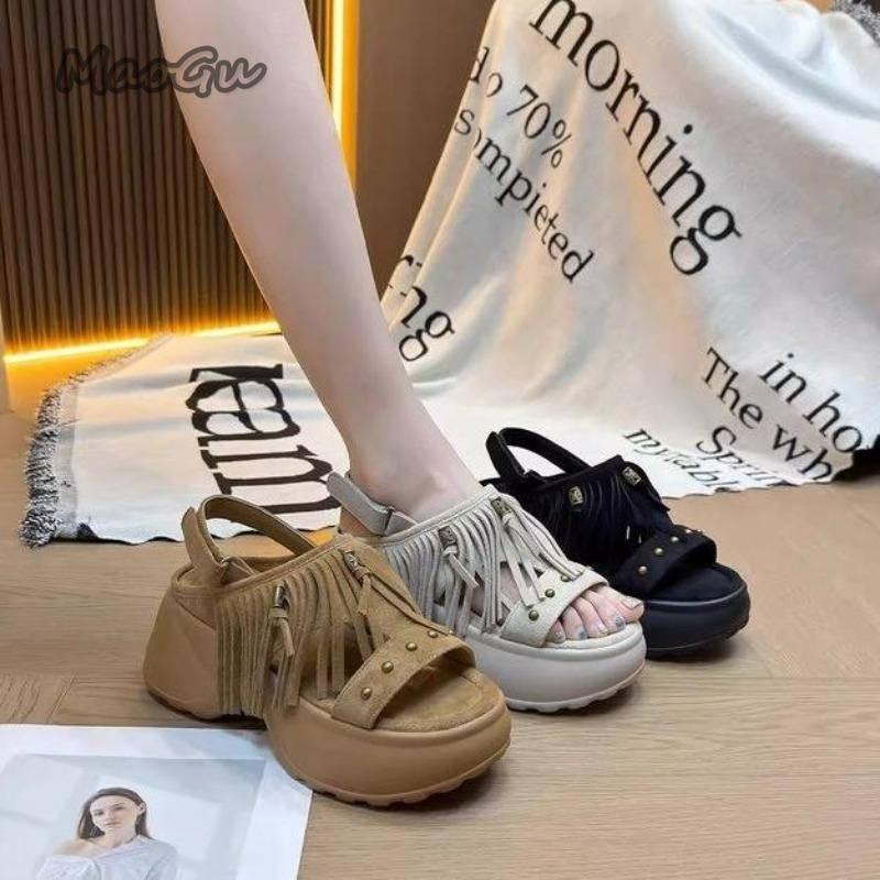 Fashion Metal Rivet Decoration Fringe Suede Sandals Women 2025 Summer Chunky Platform Wedge Sandals Casual Back Strap Shoes Sandalias