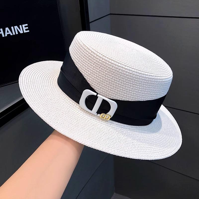 Hat Women's Summer Shade Sunscreen Flat Top Celebrity Top Hat Seaside Fashion Sun Hat New High-end Straw Hat