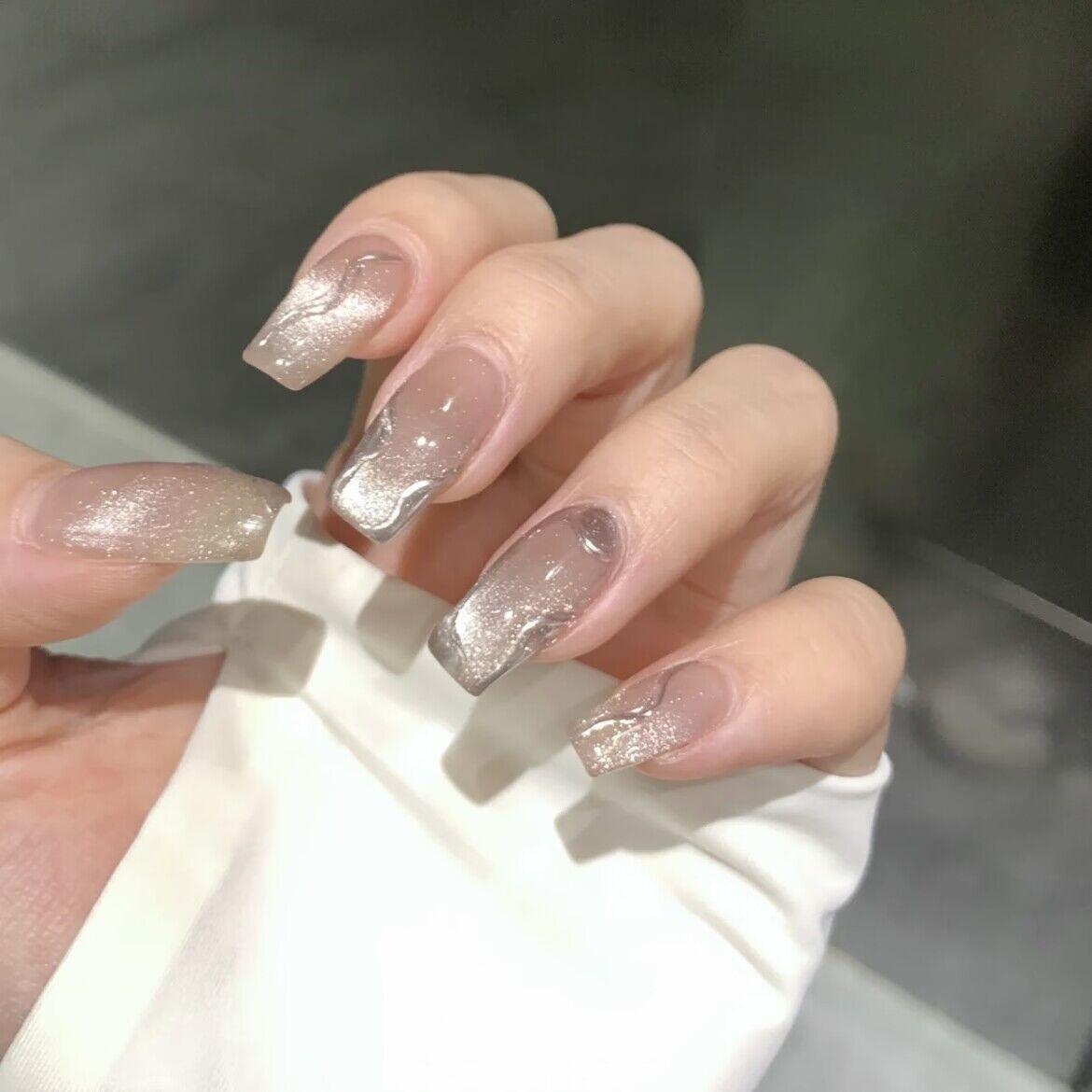 

Чисто ручная работа Фототерапия Носимые ногтевые пластины Смузи Кристалл Камень Кошачий глаз Носимые ногти Готовый продукт Многоразовый ногтевой патч Large L