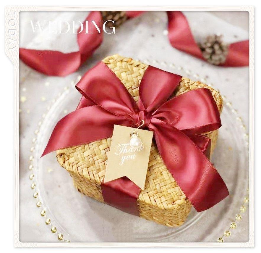 Creative Rattan Woven Wedding & Bridesmaid Souvenir Gift Box