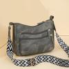Women's Shoulder Bag Solid Color Vintage Shoulder Bag Large Capacity Commuter Crossbody Bag