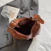 Trendy Fashion Rivet Handbag, High-end Texture Large-capacity Women's Underarm Bag, Retro Design Hobo Crossbody Bag KTB